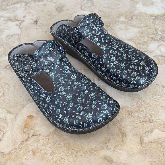 Alegria Classic Work Floral Print Leather Clogs - Picture 2 of 13